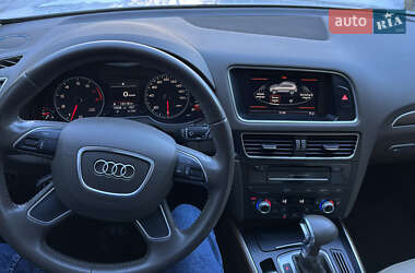 Позашляховик / Кросовер Audi Q5 2013 в 