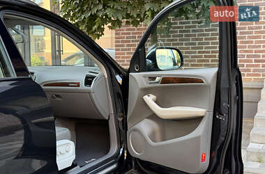 Внедорожник / Кроссовер Audi Q5 2010 в 