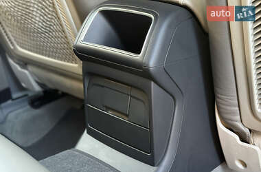 Внедорожник / Кроссовер Audi Q5 2010 в 