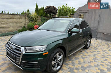 Позашляховик / Кросовер Audi Q5 2020 в Рівному