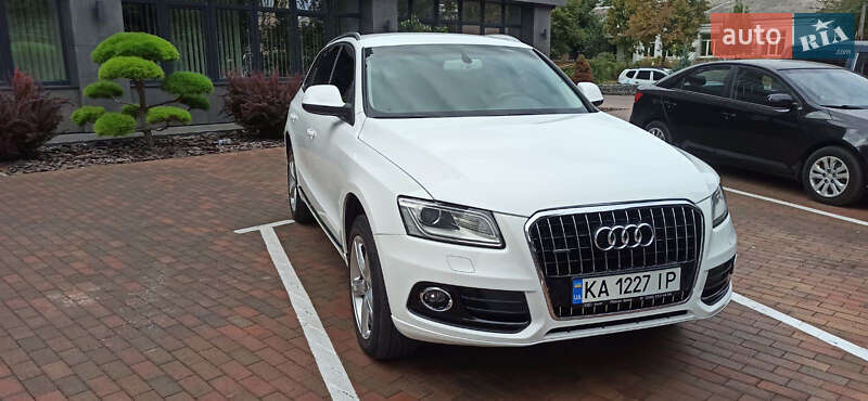 Внедорожник / Кроссовер Audi Q5 2012 в Киеве