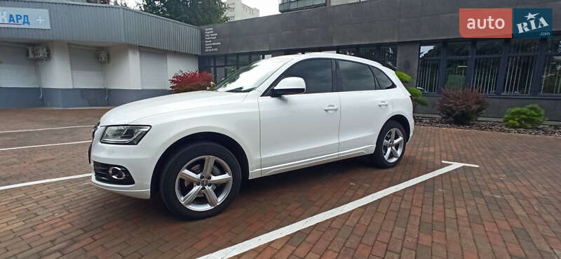 Внедорожник / Кроссовер Audi Q5 2012 в Киеве