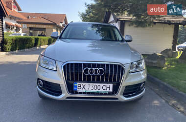 Внедорожник / Кроссовер Audi Q5 2012 в 