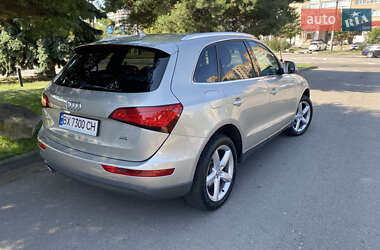 Внедорожник / Кроссовер Audi Q5 2012 в 