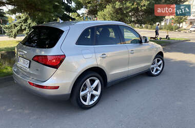 Внедорожник / Кроссовер Audi Q5 2012 в 