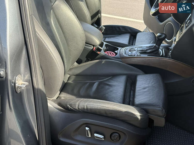 Внедорожник / Кроссовер Audi Q5 2013 в Житомире