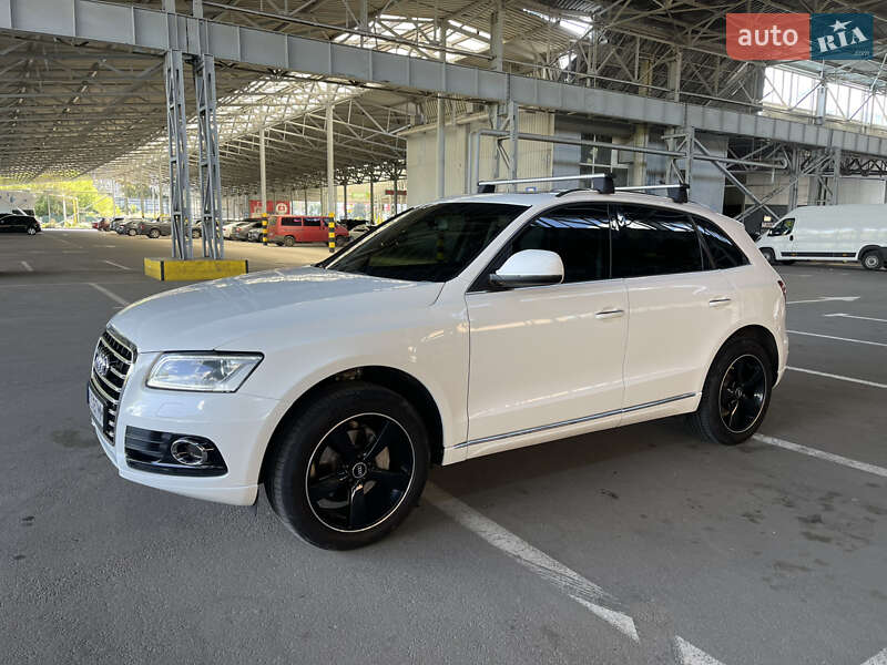 Внедорожник / Кроссовер Audi Q5 2014 в Харькове
