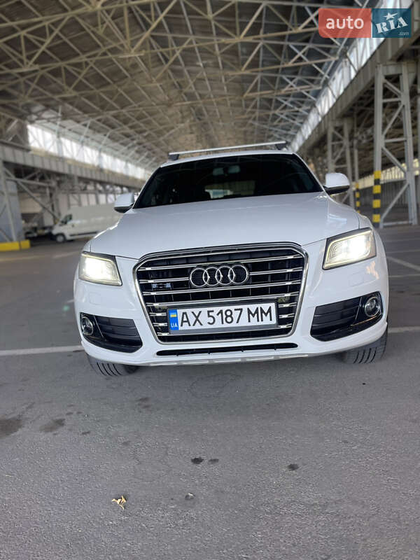 Внедорожник / Кроссовер Audi Q5 2014 в Харькове