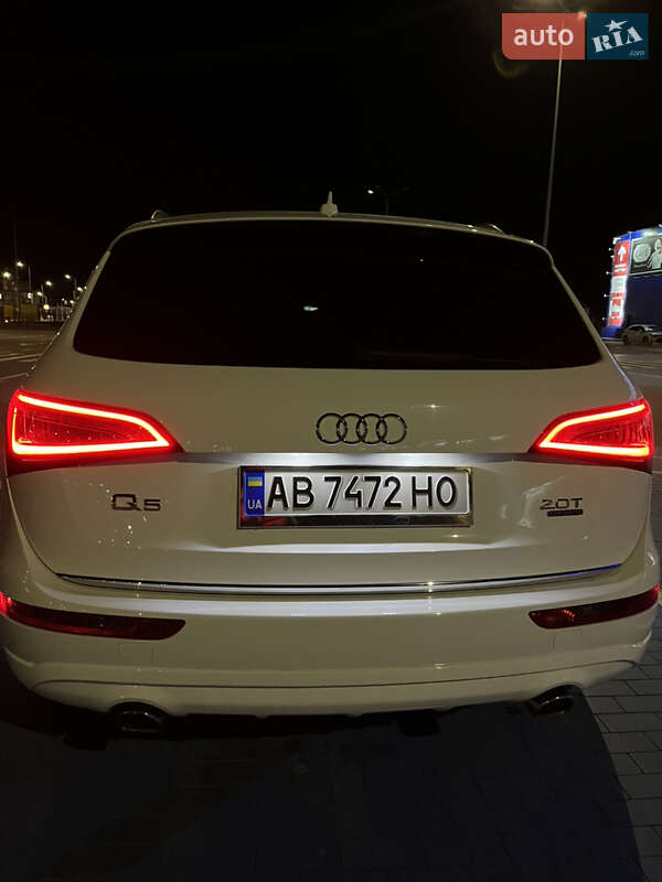 Позашляховик / Кросовер Audi Q5 2015 в Вінниці