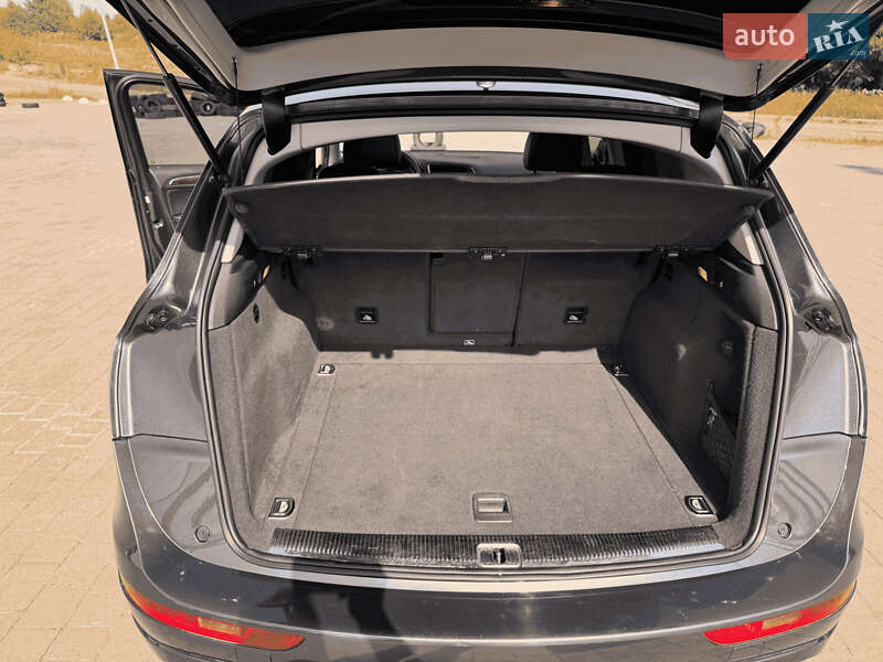 Позашляховик / Кросовер Audi Q5 2015 в Львові
