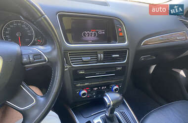 Внедорожник / Кроссовер Audi Q5 2016 в 