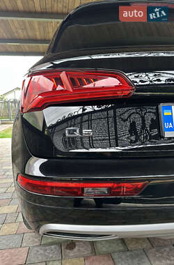 Внедорожник / Кроссовер Audi Q5 2019 в 