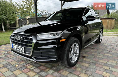Внедорожник / Кроссовер Audi Q5 2019 в 