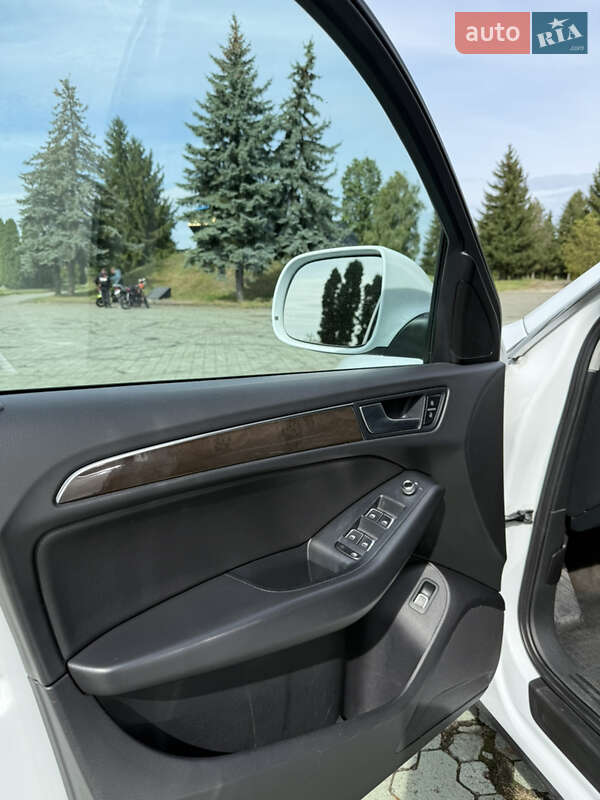 Внедорожник / Кроссовер Audi Q5 2013 в Дубно