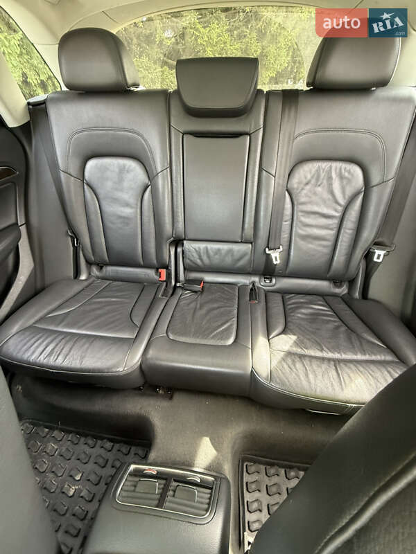 Внедорожник / Кроссовер Audi Q5 2013 в Дубно