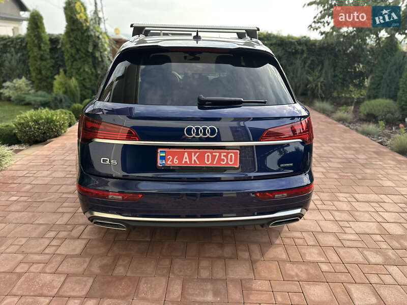 Внедорожник / Кроссовер Audi Q5 2022 в Черновцах