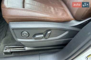 Позашляховик / Кросовер Audi Q5 2019 в  фото 20 Позашляховик / Кросовер Audi Q5 2019 в