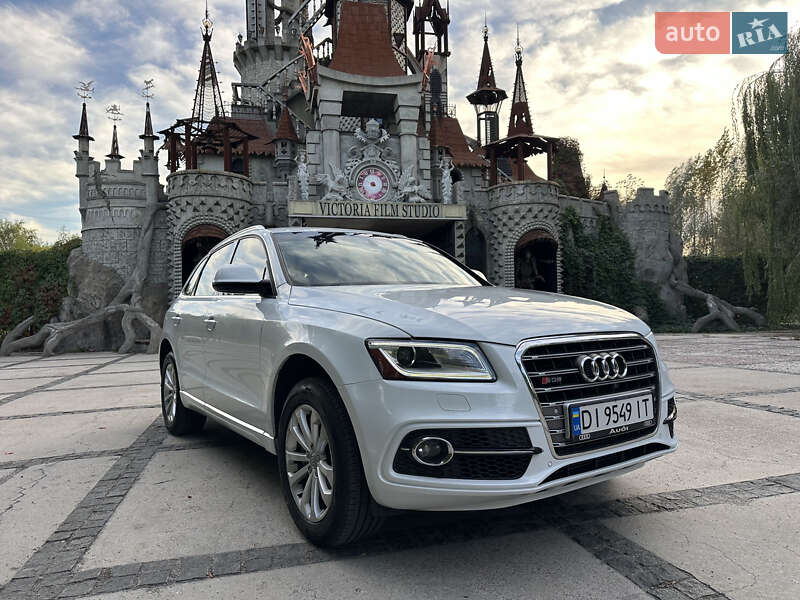 Внедорожник / Кроссовер Audi Q5 2016 в 