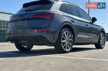 Внедорожник / Кроссовер Audi Q5 2024 в 