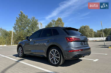 Внедорожник / Кроссовер Audi Q5 2024 в 