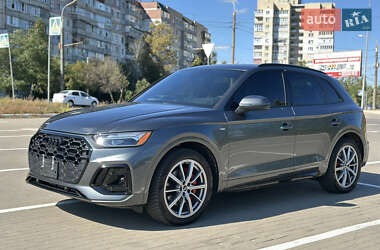 Внедорожник / Кроссовер Audi Q5 2024 в 