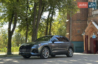 Внедорожник / Кроссовер Audi Q5 2024 в 