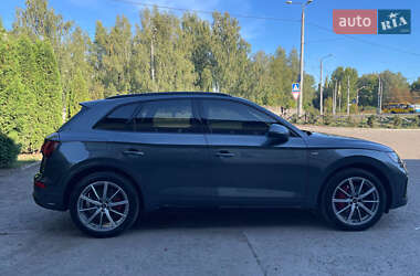Внедорожник / Кроссовер Audi Q5 2024 в 