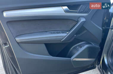 Внедорожник / Кроссовер Audi Q5 2024 в 