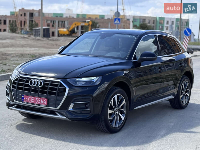 Позашляховик / Кросовер Audi Q5 2020 в Рівному