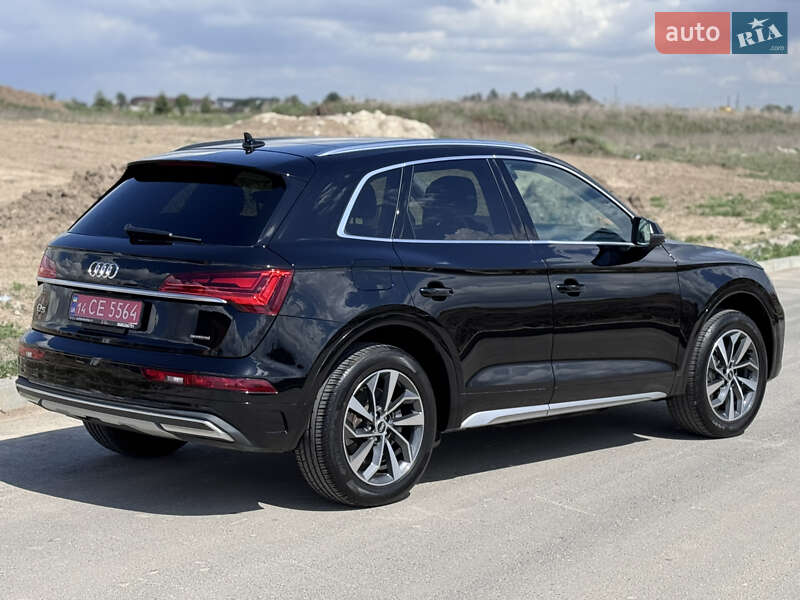 Позашляховик / Кросовер Audi Q5 2020 в Рівному