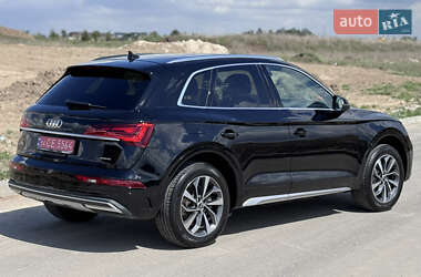 Внедорожник / Кроссовер Audi Q5 2020 в 