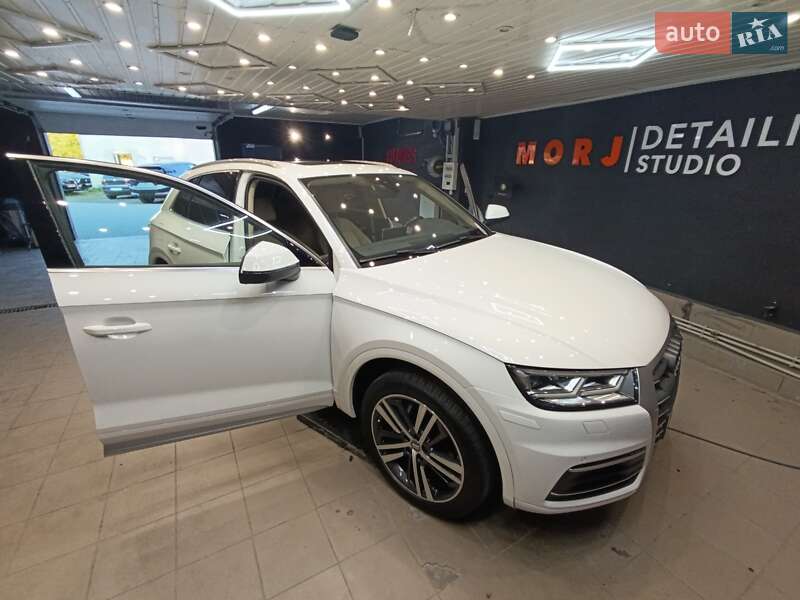 Внедорожник / Кроссовер Audi Q5 2018 в Нововолынске фото 4 Внедорожник / Кроссовер Audi Q5 2018 в Нововолынске