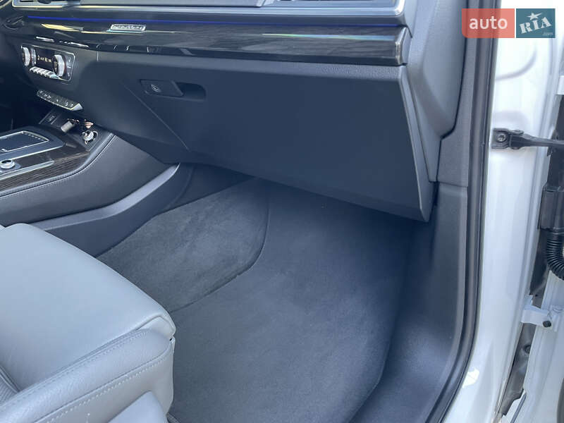 Позашляховик / Кросовер Audi Q5 2018 в Лубнах