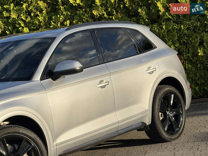Внедорожник / Кроссовер Audi Q5 2018 в Стрые