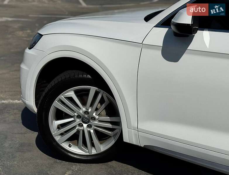 Внедорожник / Кроссовер Audi Q5 2017 в Киеве фото 12 Внедорожник / Кроссовер Audi Q5 2017 в Киеве