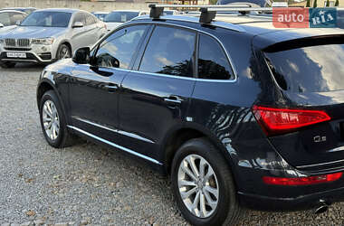 Позашляховик / Кросовер Audi Q5 2015 в 