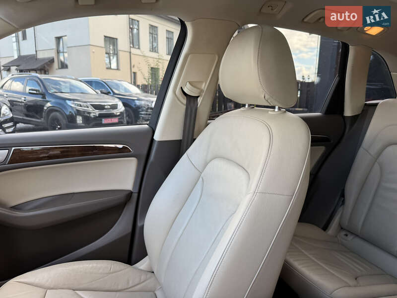 Внедорожник / Кроссовер Audi Q5 2015 в Стрые
