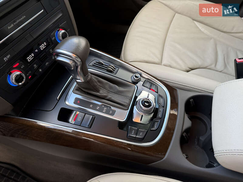Внедорожник / Кроссовер Audi Q5 2015 в Стрые