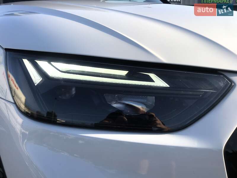 Позашляховик / Кросовер Audi Q5 2022 в Києві