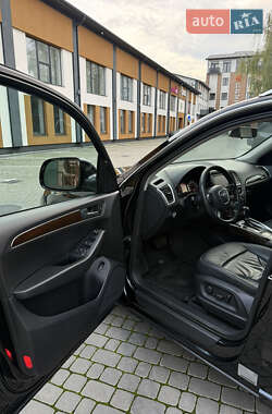 Позашляховик / Кросовер Audi Q5 2011 в 