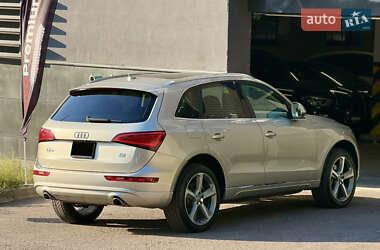 Внедорожник / Кроссовер Audi Q5 2014 в 