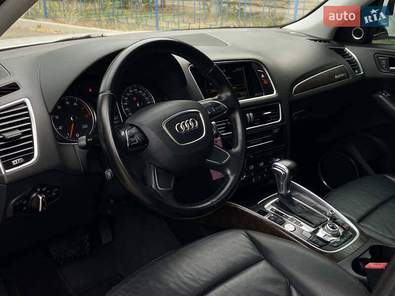 Внедорожник / Кроссовер Audi Q5 2015 в Николаеве