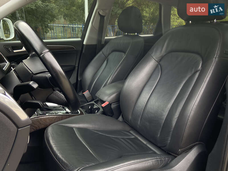 Внедорожник / Кроссовер Audi Q5 2015 в Николаеве