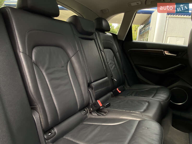 Внедорожник / Кроссовер Audi Q5 2015 в Николаеве