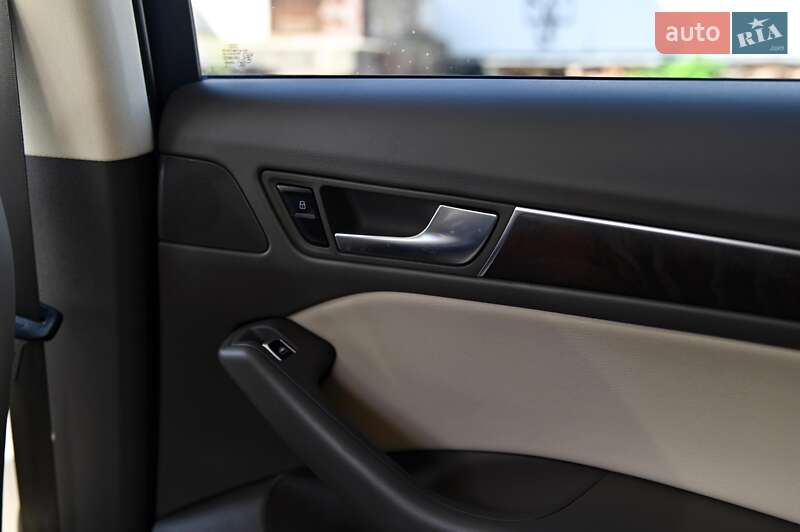 Внедорожник / Кроссовер Audi Q5 2016 в Дубно