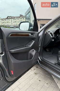 Внедорожник / Кроссовер Audi Q5 2012 в 