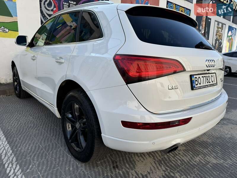 Позашляховик / Кросовер Audi Q5 2015 в Львові фото 18 Позашляховик / Кросовер Audi Q5 2015 в Львові