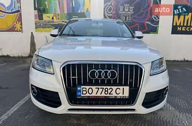 Позашляховик / Кросовер Audi Q5 2015 в 