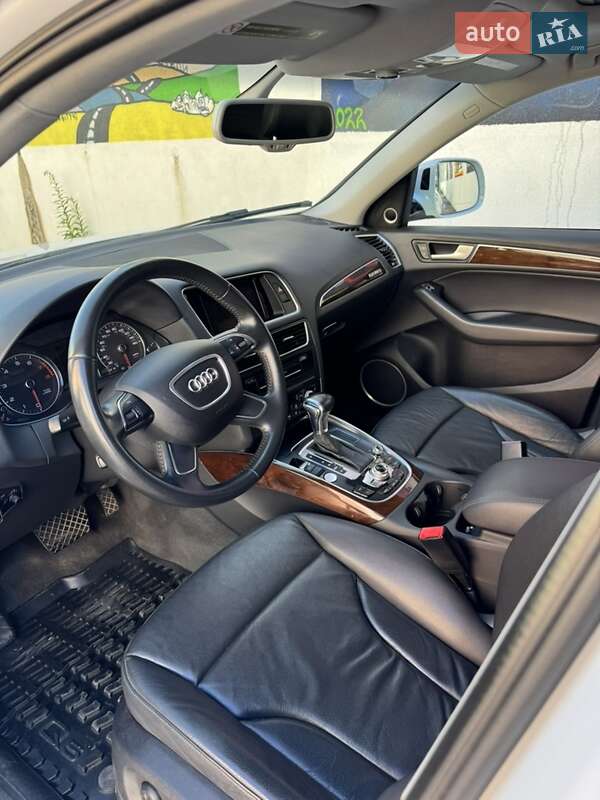 Позашляховик / Кросовер Audi Q5 2015 в Львові фото 30 Позашляховик / Кросовер Audi Q5 2015 в Львові