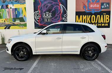 Позашляховик / Кросовер Audi Q5 2015 в 